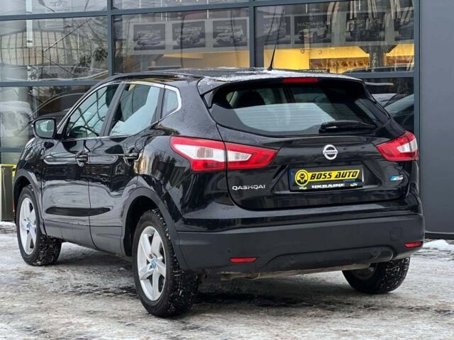 Черный Ниссан Кашкай, объемом двигателя 1.5 л и пробегом 199 тыс. км за 14990 $, фото 5 на Automoto.ua