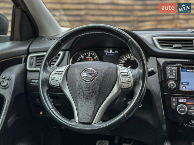 Чорний Ніссан Кашкай, об'ємом двигуна 1.6 л та пробігом 263 тис. км за 13900 $, фото 80 на Automoto.ua