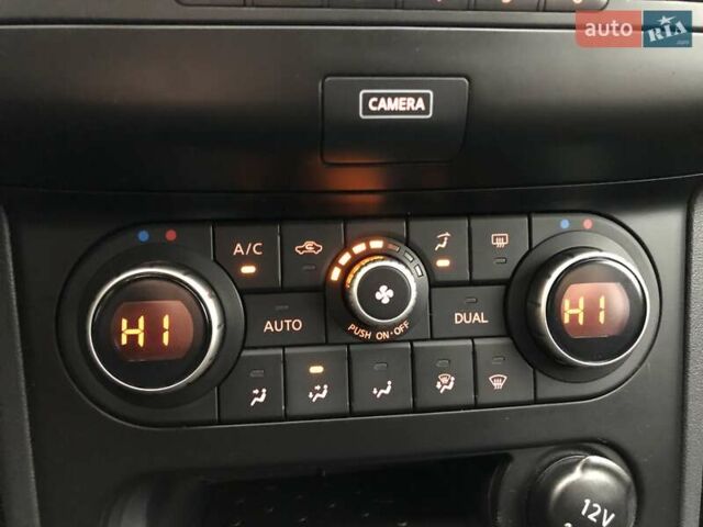 Черный Ниссан Кашкай, объемом двигателя 1.6 л и пробегом 114 тыс. км за 12890 $, фото 106 на Automoto.ua