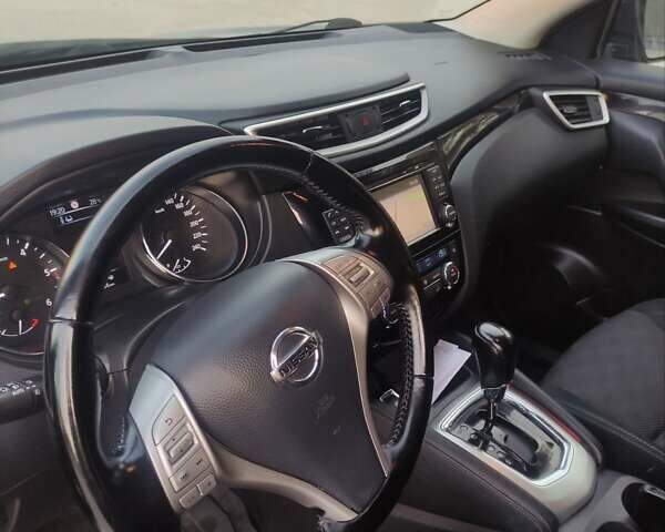 Чорний Ніссан Кашкай, об'ємом двигуна 1.6 л та пробігом 258 тис. км за 14600 $, фото 26 на Automoto.ua
