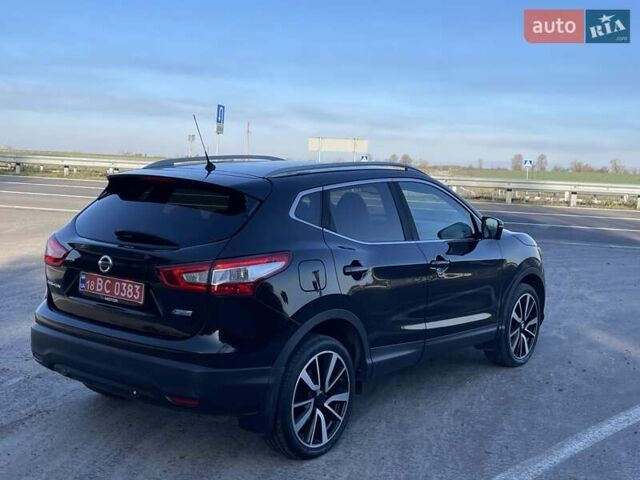 Черный Ниссан Кашкай, объемом двигателя 1.5 л и пробегом 240 тыс. км за 15600 $, фото 14 на Automoto.ua