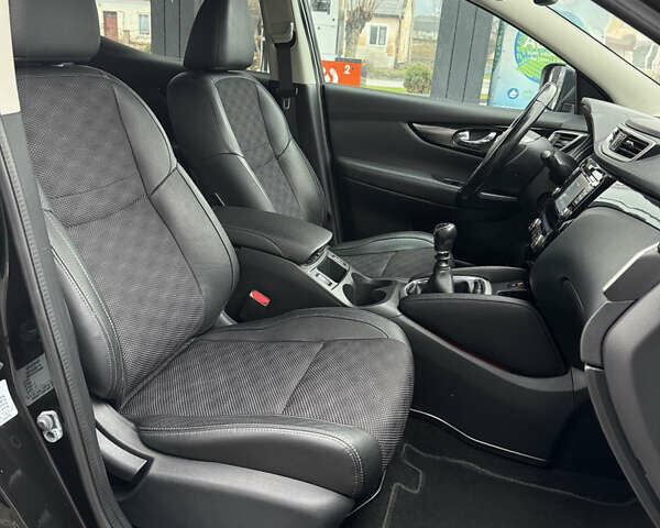 Чорний Ніссан Кашкай, об'ємом двигуна 1.5 л та пробігом 197 тис. км за 15900 $, фото 19 на Automoto.ua