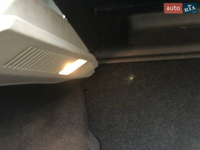 Черный Ниссан Кашкай, объемом двигателя 1.6 л и пробегом 114 тыс. км за 12890 $, фото 118 на Automoto.ua