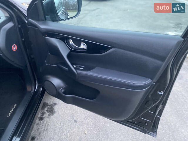 Черный Ниссан Кашкай, объемом двигателя 1.5 л и пробегом 186 тыс. км за 14500 $, фото 24 на Automoto.ua