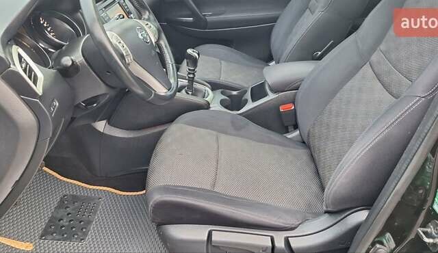 Черный Ниссан Кашкай, объемом двигателя 1.5 л и пробегом 202 тыс. км за 14950 $, фото 39 на Automoto.ua