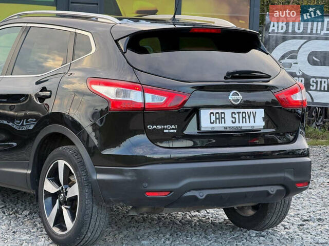 Черный Ниссан Кашкай, объемом двигателя 1.6 л и пробегом 289 тыс. км за 14300 $, фото 23 на Automoto.ua