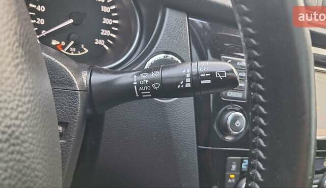 Черный Ниссан Кашкай, объемом двигателя 1.5 л и пробегом 202 тыс. км за 14950 $, фото 113 на Automoto.ua