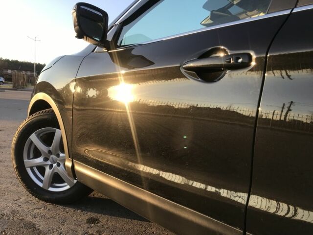 Черный Ниссан Кашкай, объемом двигателя 1.6 л и пробегом 225 тыс. км за 16300 $, фото 4 на Automoto.ua