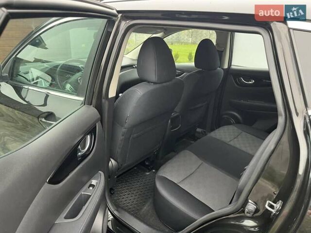 Чорний Ніссан Кашкай, об'ємом двигуна 1.5 л та пробігом 223 тис. км за 14900 $, фото 17 на Automoto.ua