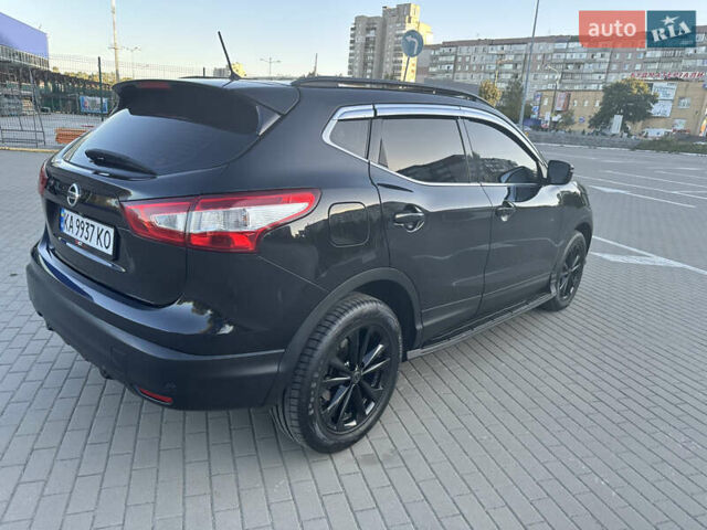 Черный Ниссан Кашкай, объемом двигателя 1.6 л и пробегом 126 тыс. км за 15500 $, фото 6 на Automoto.ua
