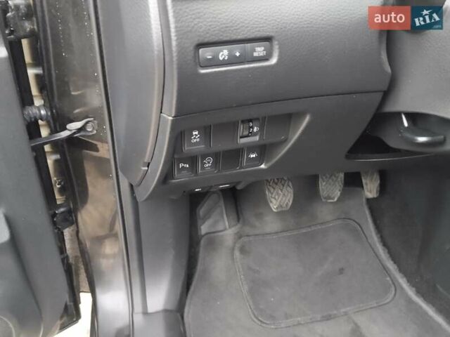 Черный Ниссан Кашкай, объемом двигателя 1.5 л и пробегом 205 тыс. км за 13800 $, фото 19 на Automoto.ua