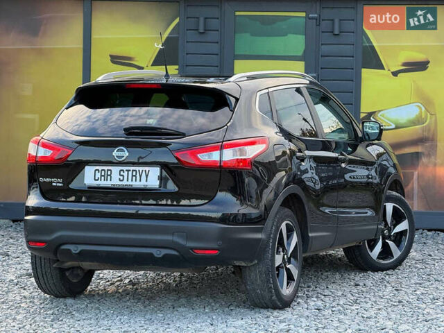 Черный Ниссан Кашкай, объемом двигателя 1.6 л и пробегом 287 тыс. км за 14700 $, фото 28 на Automoto.ua