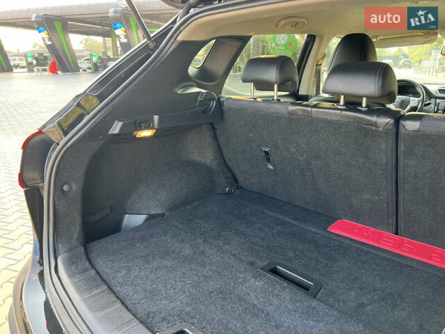 Черный Ниссан Кашкай, объемом двигателя 1.6 л и пробегом 217 тыс. км за 14950 $, фото 62 на Automoto.ua