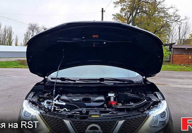 Черный Ниссан Кашкай, объемом двигателя 1.5 л и пробегом 202 тыс. км за 14950 $, фото 13 на Automoto.ua