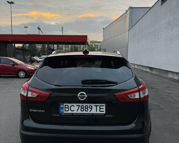 Чорний Ніссан Кашкай, об'ємом двигуна 1.6 л та пробігом 171 тис. км за 17000 $, фото 3 на Automoto.ua