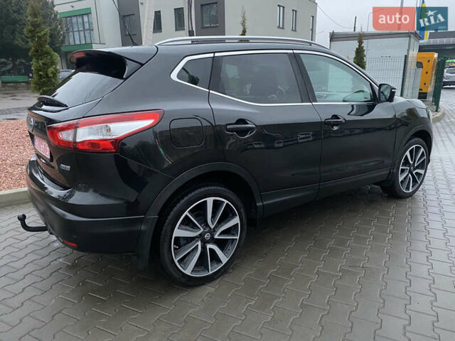 Черный Ниссан Кашкай, объемом двигателя 1.5 л и пробегом 246 тыс. км за 14599 $, фото 3 на Automoto.ua