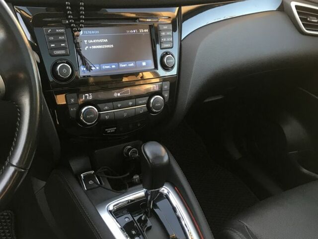 Черный Ниссан Кашкай, объемом двигателя 1.6 л и пробегом 225 тыс. км за 16300 $, фото 17 на Automoto.ua