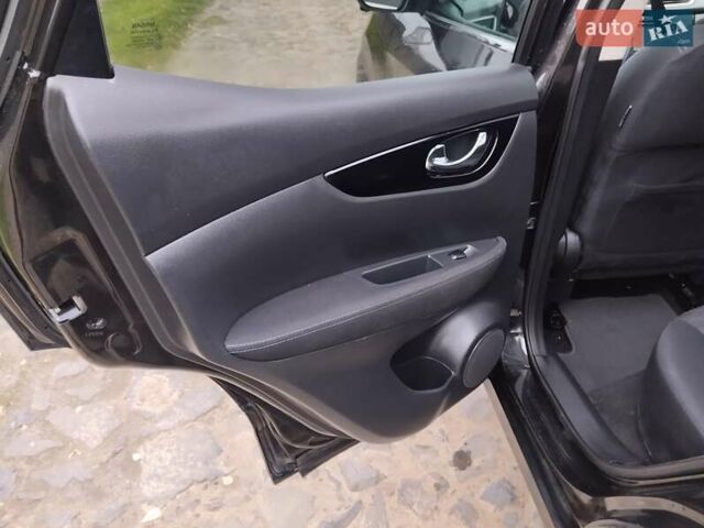 Черный Ниссан Кашкай, объемом двигателя 1.5 л и пробегом 205 тыс. км за 13800 $, фото 24 на Automoto.ua
