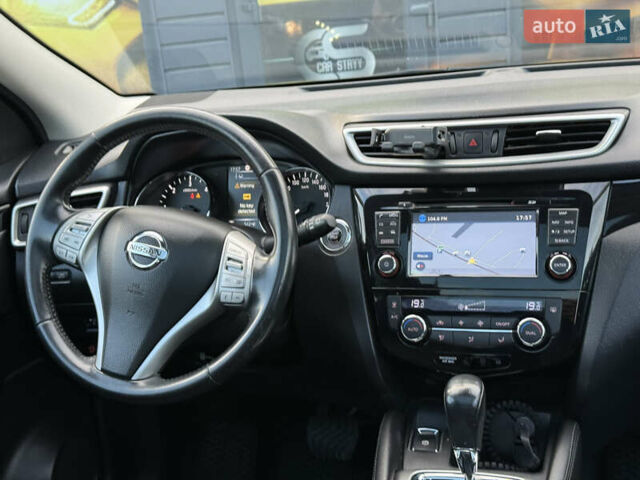 Чорний Ніссан Кашкай, об'ємом двигуна 1.6 л та пробігом 287 тис. км за 14700 $, фото 45 на Automoto.ua