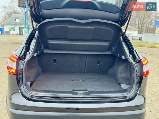 Черный Ниссан Кашкай, объемом двигателя 1.6 л и пробегом 204 тыс. км за 14800 $, фото 53 на Automoto.ua