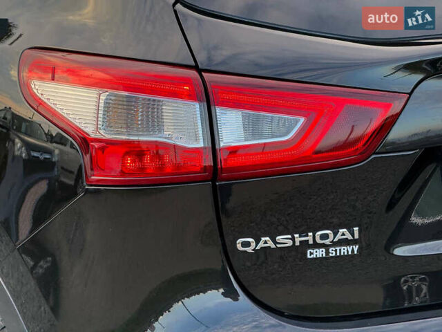 Черный Ниссан Кашкай, объемом двигателя 1.6 л и пробегом 287 тыс. км за 14700 $, фото 26 на Automoto.ua