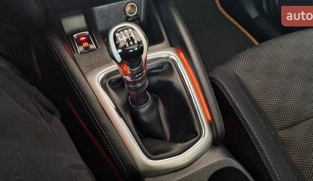 Черный Ниссан Кашкай, объемом двигателя 1.5 л и пробегом 202 тыс. км за 14950 $, фото 51 на Automoto.ua