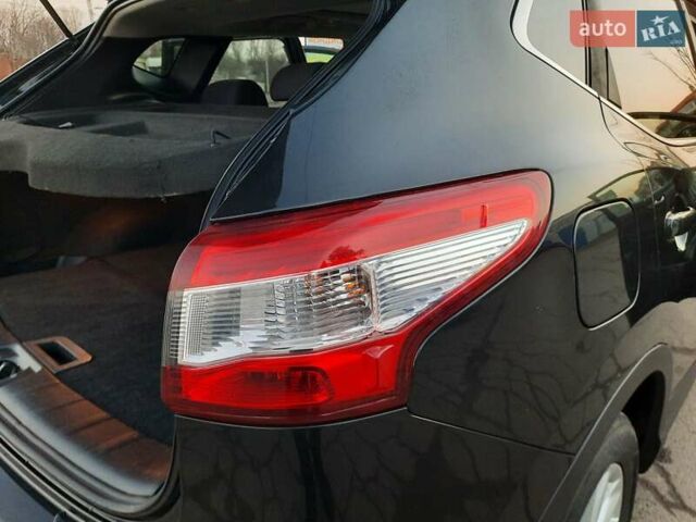 Чорний Ніссан Кашкай, об'ємом двигуна 1.5 л та пробігом 247 тис. км за 15400 $, фото 87 на Automoto.ua
