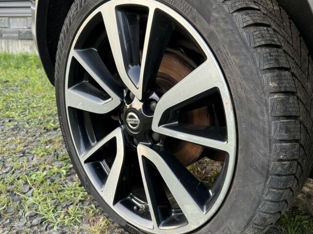 Черный Ниссан Кашкай, объемом двигателя 1.6 л и пробегом 157 тыс. км за 6900 $, фото 22 на Automoto.ua