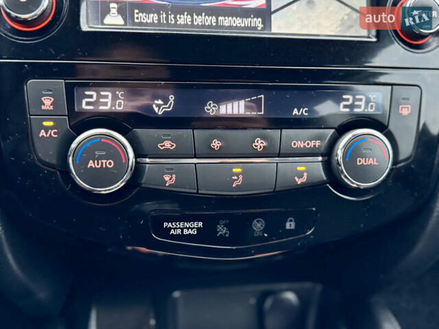 Черный Ниссан Кашкай, объемом двигателя 1.6 л и пробегом 204 тыс. км за 14800 $, фото 43 на Automoto.ua