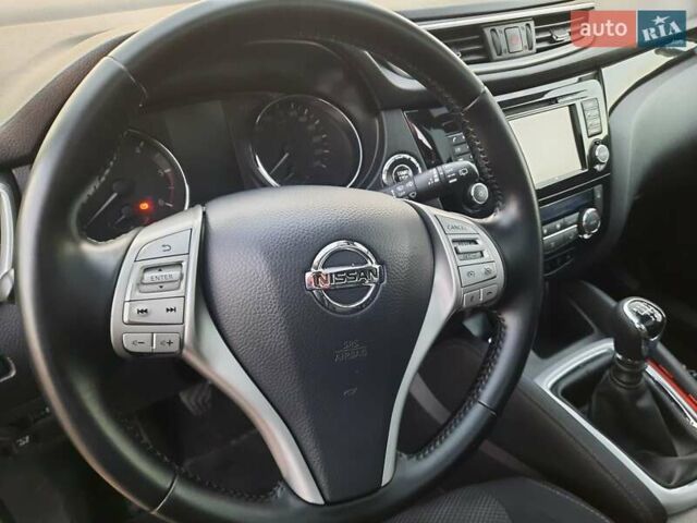 Чорний Ніссан Кашкай, об'ємом двигуна 1.5 л та пробігом 247 тис. км за 15400 $, фото 53 на Automoto.ua