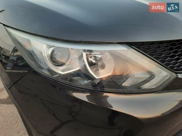 Чорний Ніссан Кашкай, об'ємом двигуна 1.5 л та пробігом 247 тис. км за 15400 $, фото 29 на Automoto.ua