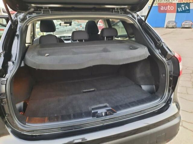 Чорний Ніссан Кашкай, об'ємом двигуна 1.5 л та пробігом 247 тис. км за 15400 $, фото 85 на Automoto.ua