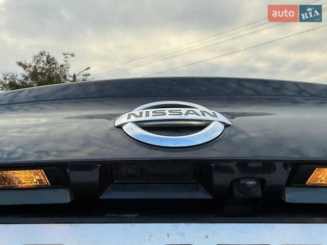 Черный Ниссан Кашкай, объемом двигателя 1.6 л и пробегом 287 тыс. км за 14700 $, фото 50 на Automoto.ua