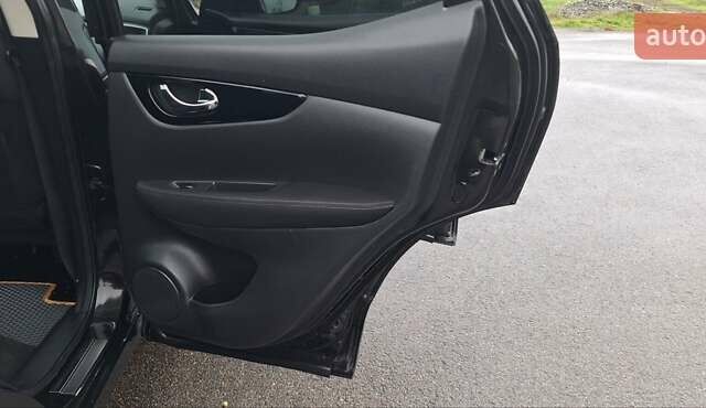 Черный Ниссан Кашкай, объемом двигателя 1.5 л и пробегом 202 тыс. км за 14950 $, фото 82 на Automoto.ua