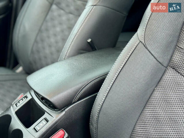 Черный Ниссан Кашкай, объемом двигателя 1.6 л и пробегом 204 тыс. км за 14800 $, фото 32 на Automoto.ua