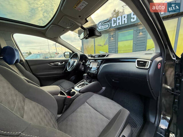 Черный Ниссан Кашкай, объемом двигателя 1.6 л и пробегом 289 тыс. км за 14300 $, фото 38 на Automoto.ua