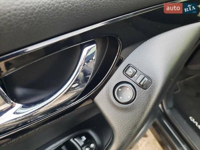 Чорний Ніссан Кашкай, об'ємом двигуна 1.5 л та пробігом 247 тис. км за 15400 $, фото 46 на Automoto.ua