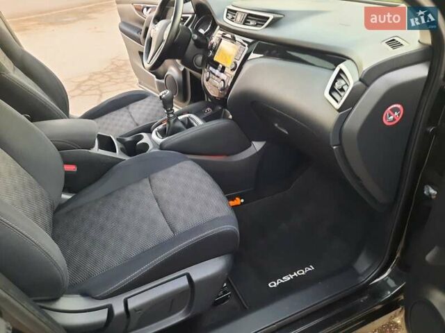 Чорний Ніссан Кашкай, об'ємом двигуна 1.5 л та пробігом 247 тис. км за 15400 $, фото 96 на Automoto.ua