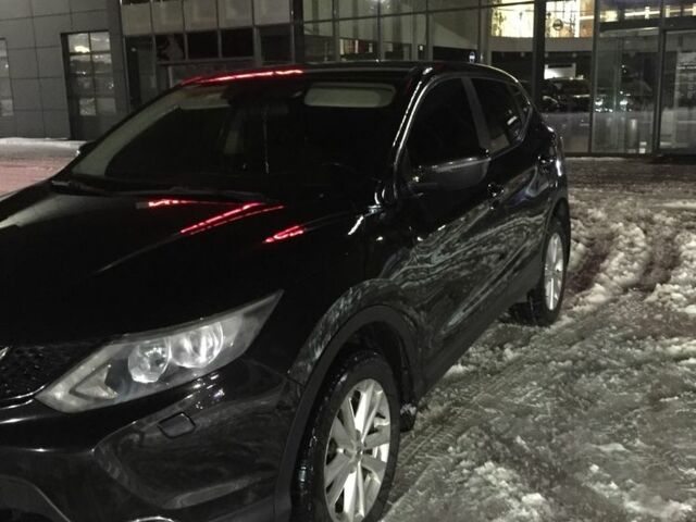 Черный Ниссан Кашкай, объемом двигателя 1.2 л и пробегом 177 тыс. км за 9800 $, фото 2 на Automoto.ua