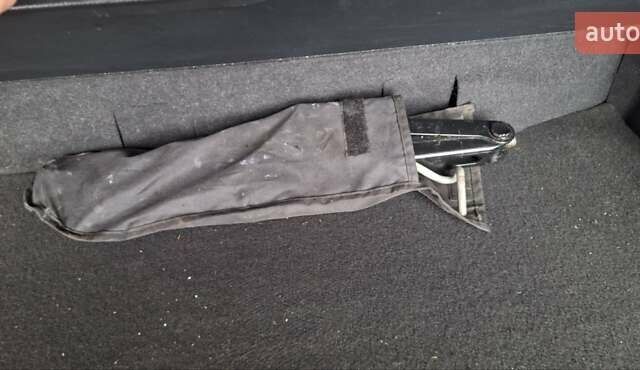 Черный Ниссан Кашкай, объемом двигателя 1.5 л и пробегом 202 тыс. км за 14950 $, фото 21 на Automoto.ua