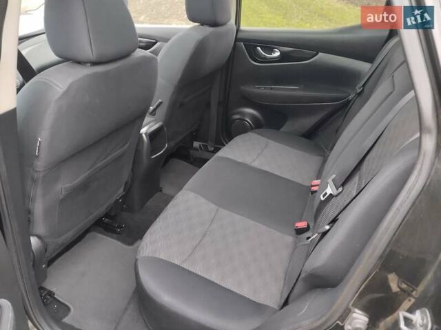 Черный Ниссан Кашкай, объемом двигателя 1.5 л и пробегом 205 тыс. км за 13800 $, фото 23 на Automoto.ua