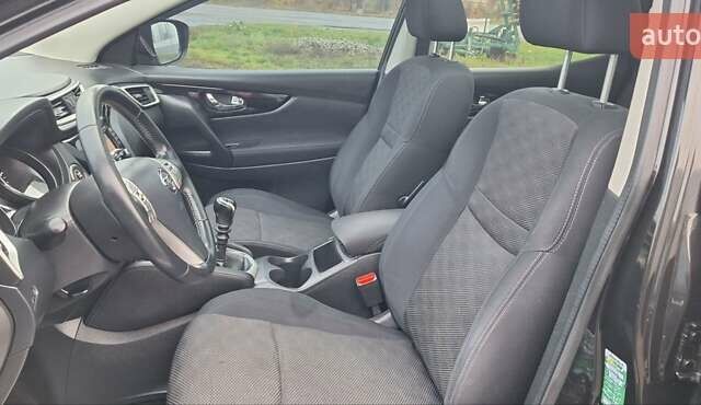 Черный Ниссан Кашкай, объемом двигателя 1.5 л и пробегом 202 тыс. км за 14950 $, фото 46 на Automoto.ua