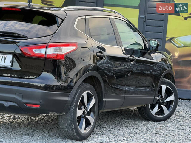 Чорний Ніссан Кашкай, об'ємом двигуна 1.6 л та пробігом 287 тис. км за 14700 $, фото 27 на Automoto.ua