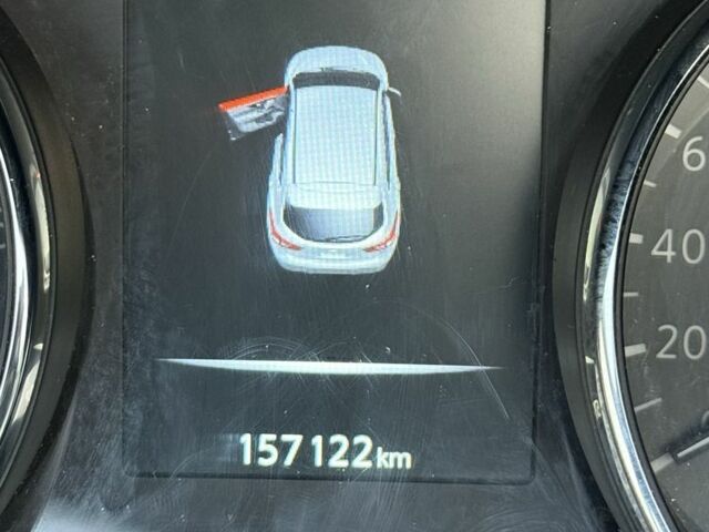 Черный Ниссан Кашкай, объемом двигателя 1.6 л и пробегом 157 тыс. км за 6900 $, фото 21 на Automoto.ua