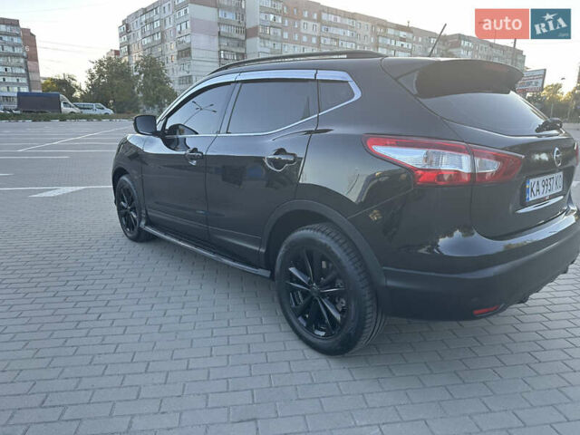 Черный Ниссан Кашкай, объемом двигателя 1.6 л и пробегом 126 тыс. км за 15500 $, фото 3 на Automoto.ua