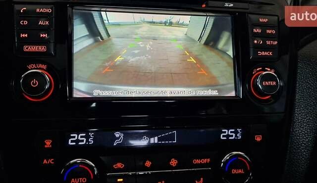 Черный Ниссан Кашкай, объемом двигателя 1.5 л и пробегом 202 тыс. км за 14950 $, фото 52 на Automoto.ua