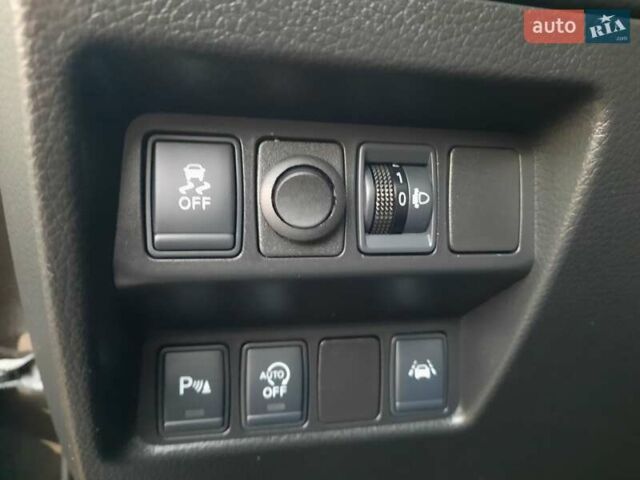 Чорний Ніссан Кашкай, об'ємом двигуна 1.5 л та пробігом 247 тис. км за 15400 $, фото 52 на Automoto.ua