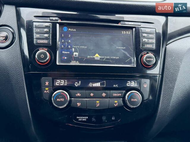 Черный Ниссан Кашкай, объемом двигателя 1.6 л и пробегом 204 тыс. км за 14800 $, фото 41 на Automoto.ua