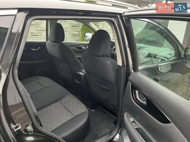 Чорний Ніссан Кашкай, об'ємом двигуна 1.5 л та пробігом 223 тис. км за 14900 $, фото 18 на Automoto.ua