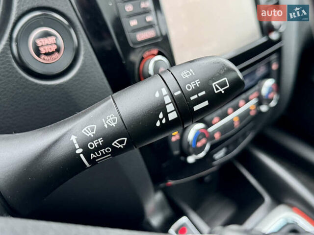 Черный Ниссан Кашкай, объемом двигателя 1.6 л и пробегом 204 тыс. км за 14800 $, фото 39 на Automoto.ua